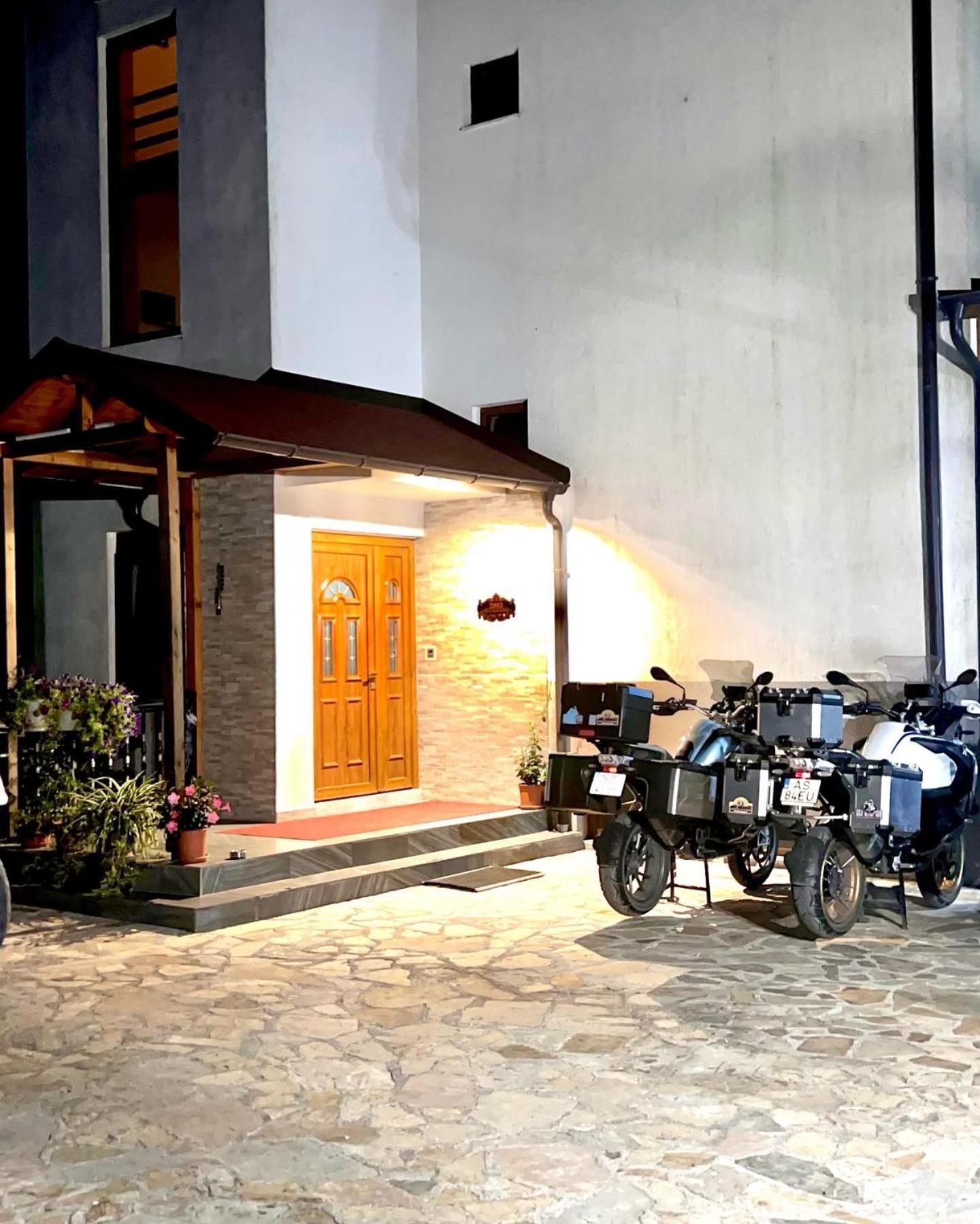 Vila Alexander B&B Valbone Exterior photo